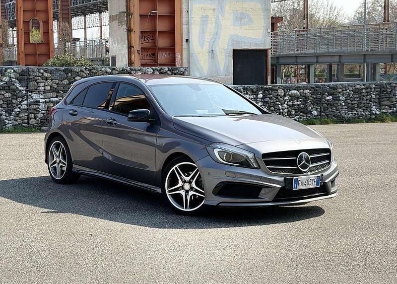 Usata Mercedes A200 Edition 156 CV (114 kW) 2015 Berlina