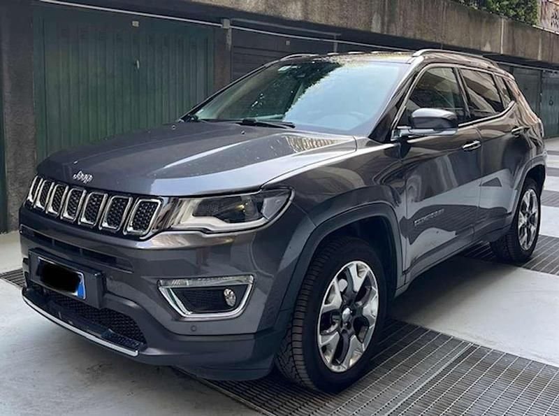 Usata Jeep Compass Limited 170 CV (125 kW) 2017 Grigio SUV