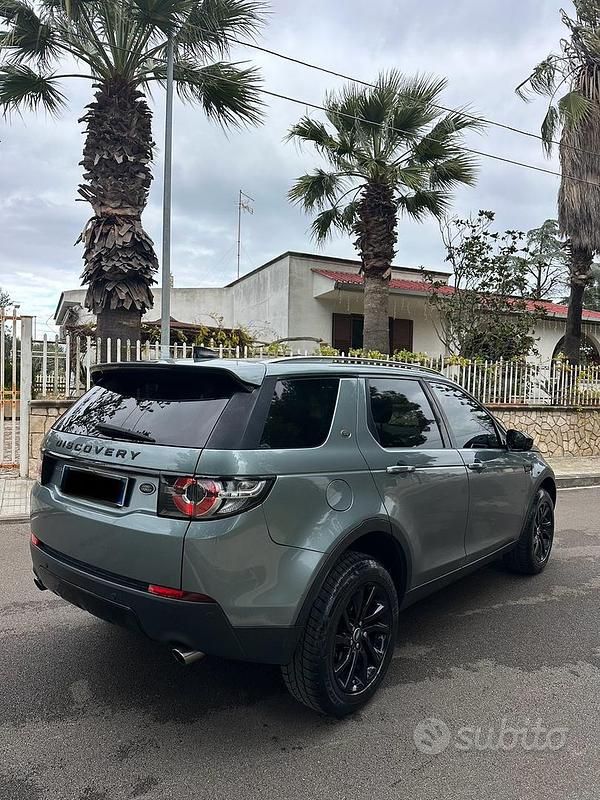 Usata Land Rover Discovery Sport 150 CV (110 kW) 2017 Grigio SUV