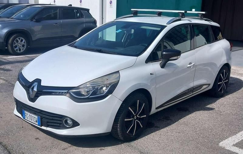 Usata Renault Clio GrandTour 90 CV (66 kW) 2016 Bianco Station wagon