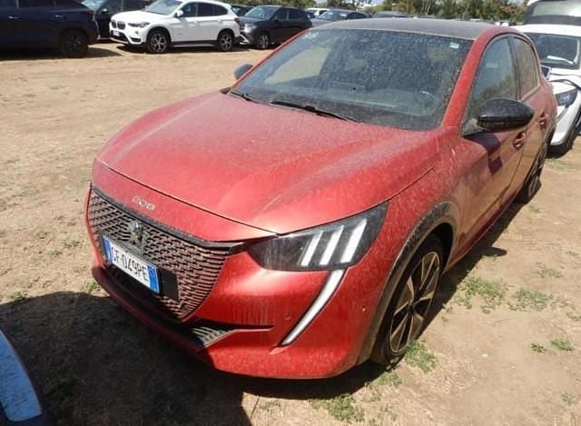 Rosso / perlato Usata 2022 Peugeot e-208 GT Due volumi | 16.950 € (Buon prezzo) - Immagine 1/4