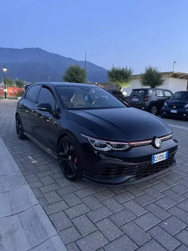 Usata VW Golf VIII GTI Clubsport 300 CV (220 kW) 2022 Berlina