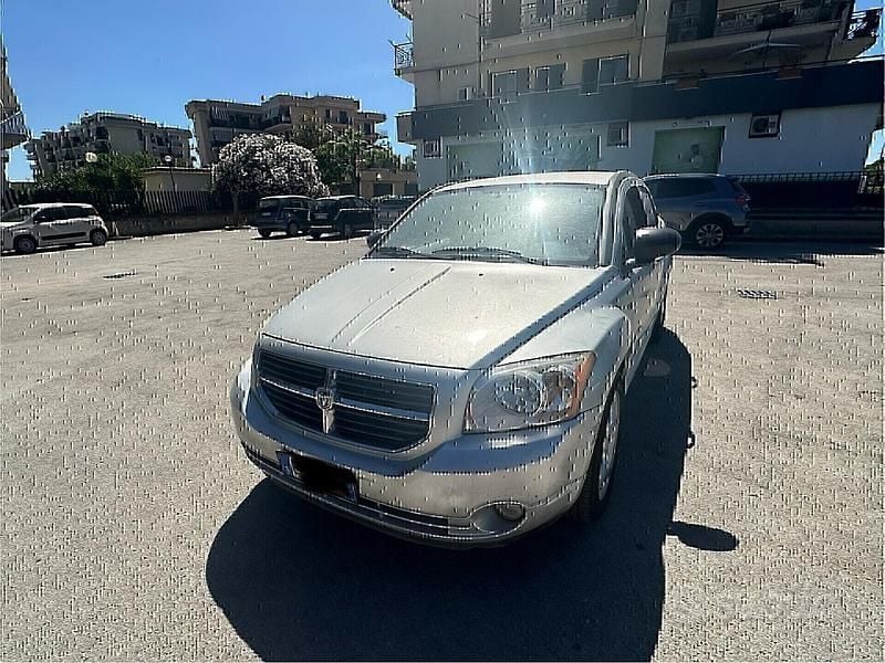 Usata Dodge Caliber 140 CV (102 kW) 2008 Grigio Utilitaria
