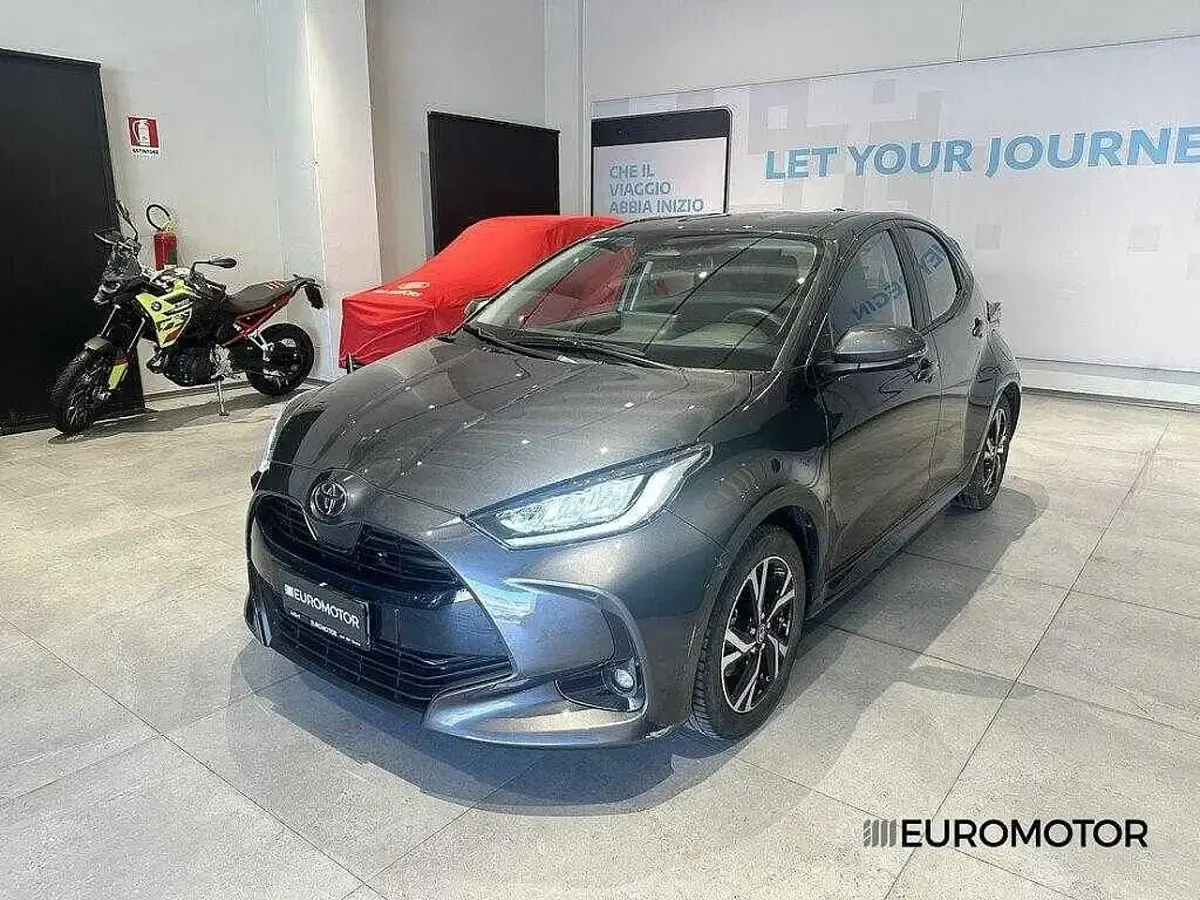 Usata Toyota Yaris Trend 116 CV (85 kW) 2024 Utilitaria