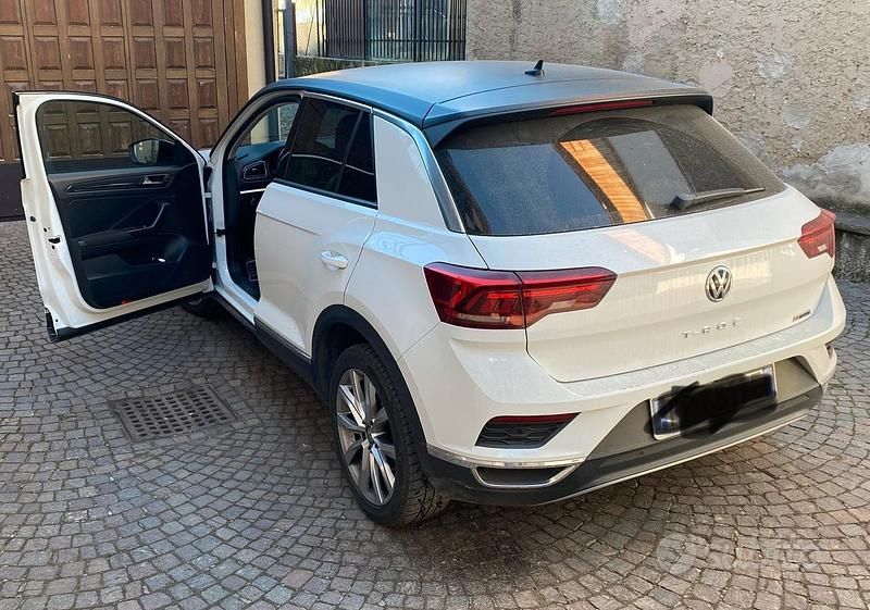 Usata VW T-Roc 150 CV (110 kW) 2018 SUV