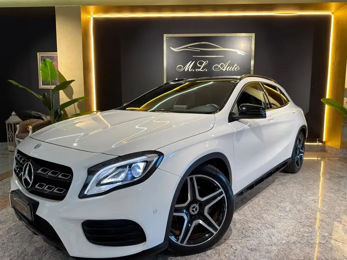 Usata Mercedes GLA220 Premium 170 CV (125 kW) 2018 Bianco SUV
