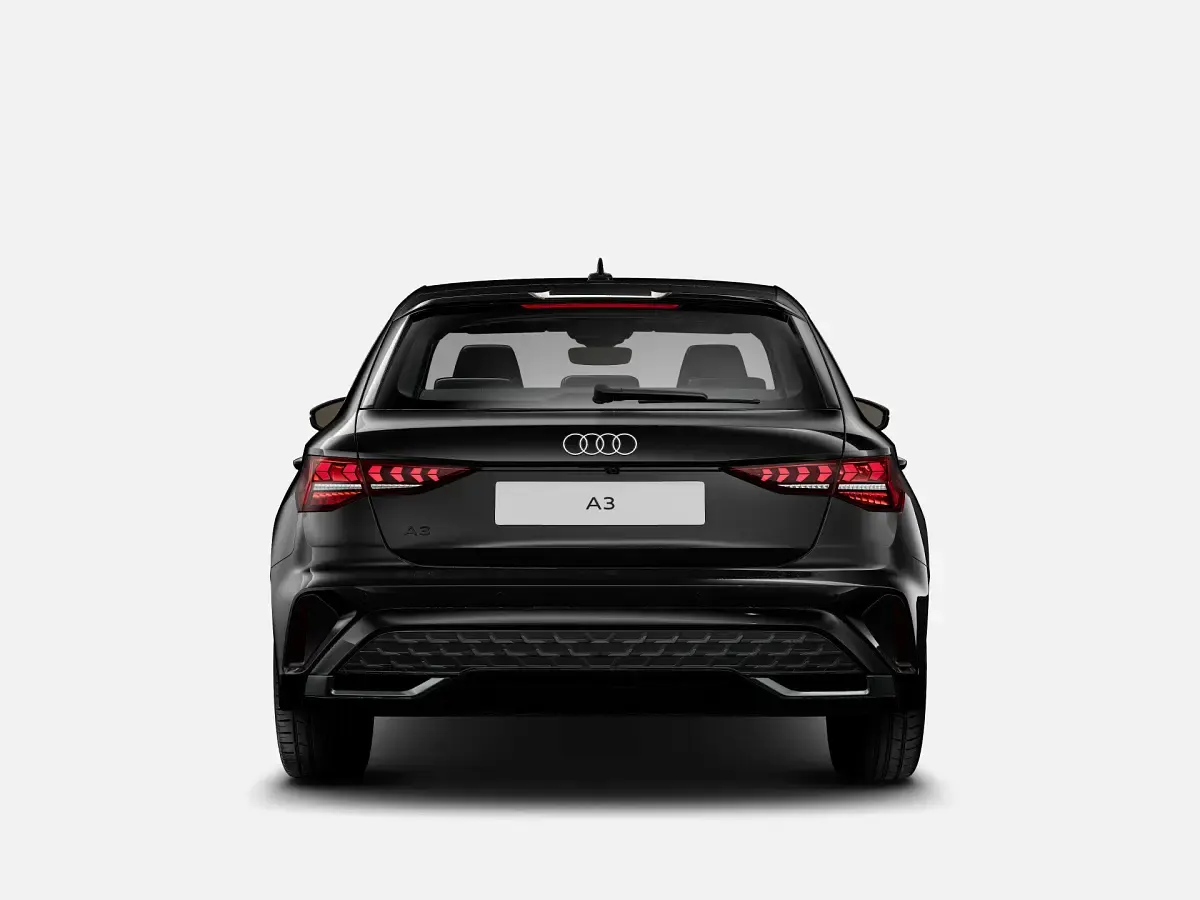 Nuova Audi A3 Sportback e-tron S-Line 116 CV (85 kW) 2025 Nero mythos metallizzato Utilitaria