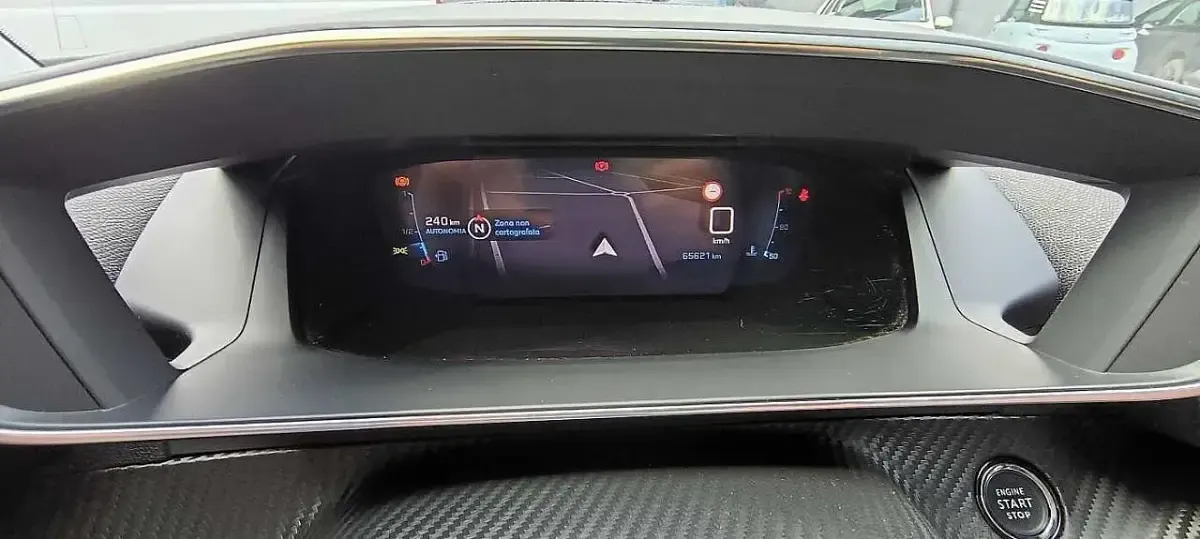 Usata Peugeot 2008 Allure 131 CV (96 kW) 2021 Grigio SUV