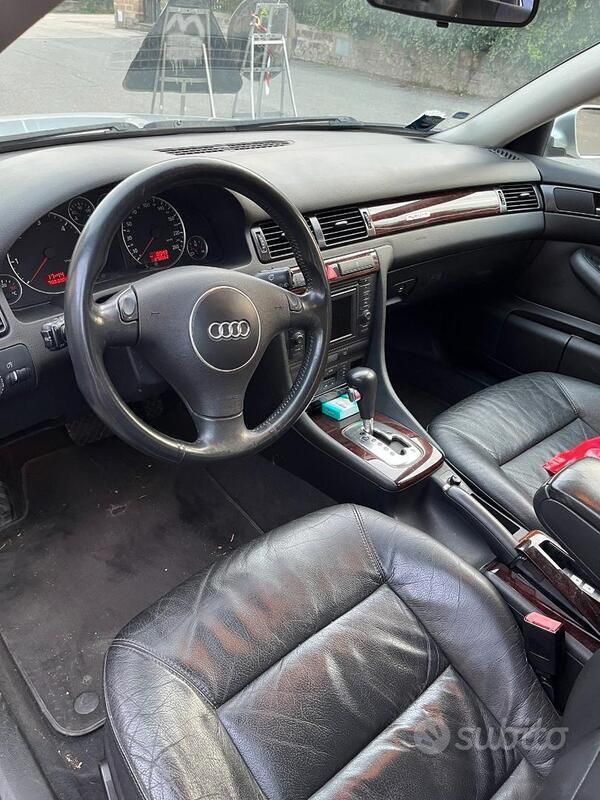 Grigio Usata 2003 Audi A6 Station wagon | 2500 € (Buon prezzo) - Immagine 1/4
