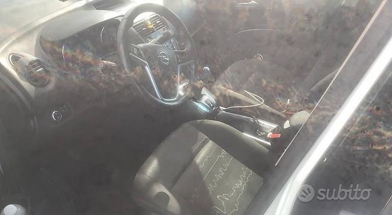 Usata Opel Meriva 110 CV (80 kW) 2012 Monovolume