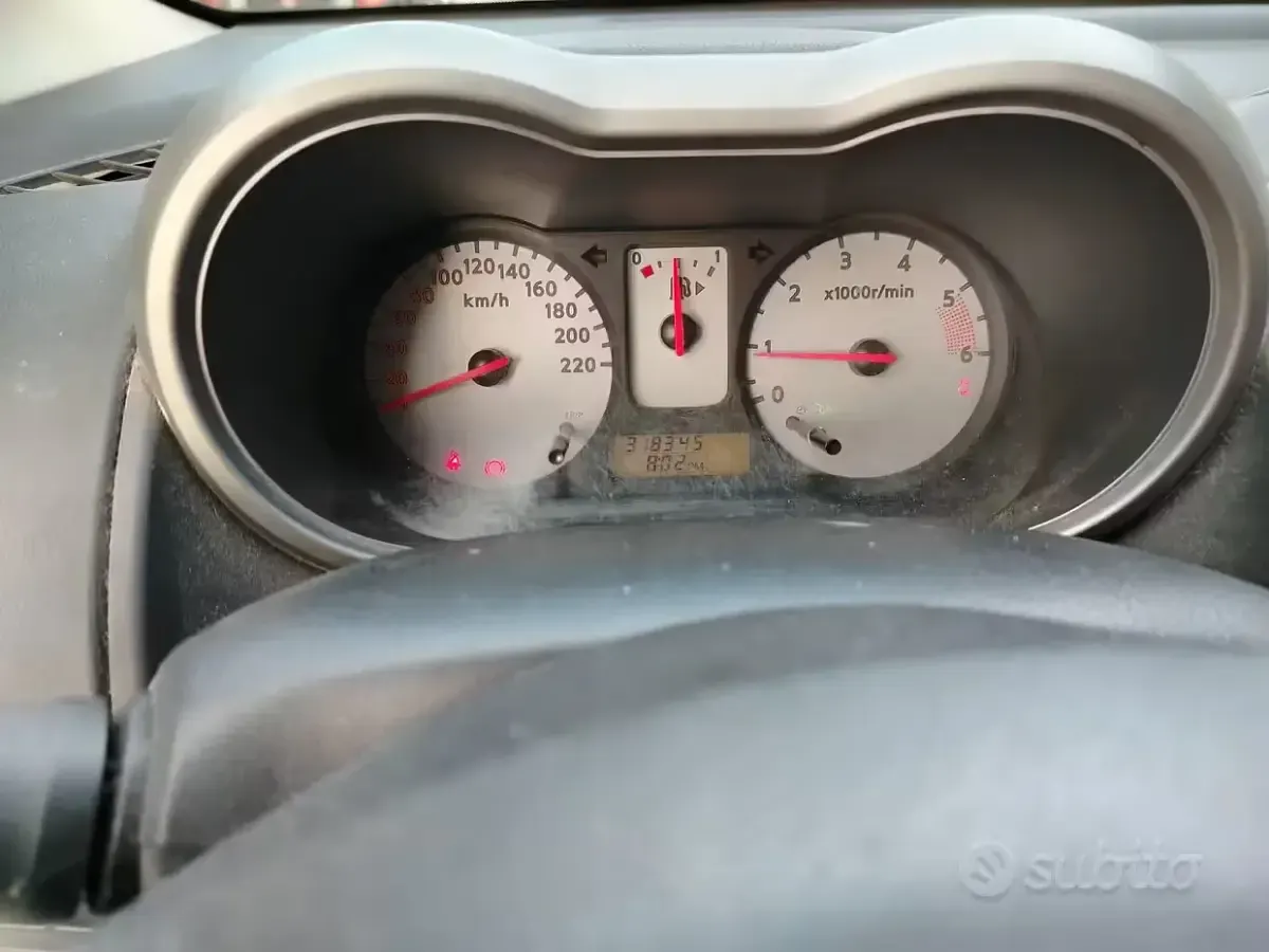 Usata Nissan Note 86 CV (63 kW) 2009 Grigio Utilitaria