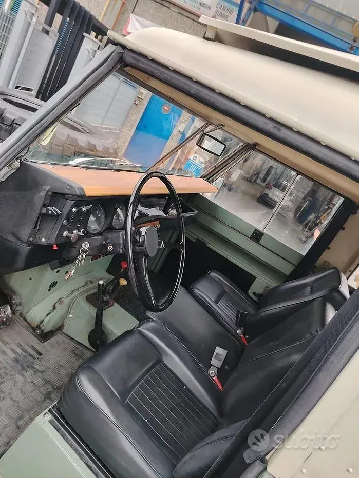 Usata Land Rover 88 1970 Verde SUV