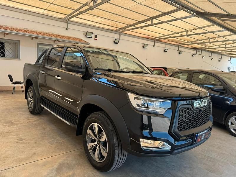 Usata EVO Cross 4 135 CV (99 kW) 2024 Nero Pick-up