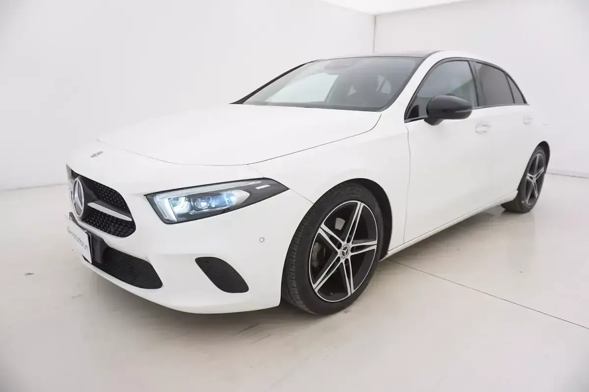 Usata Mercedes A180 116 CV (85 kW) 2019 Biancobianco Berlina