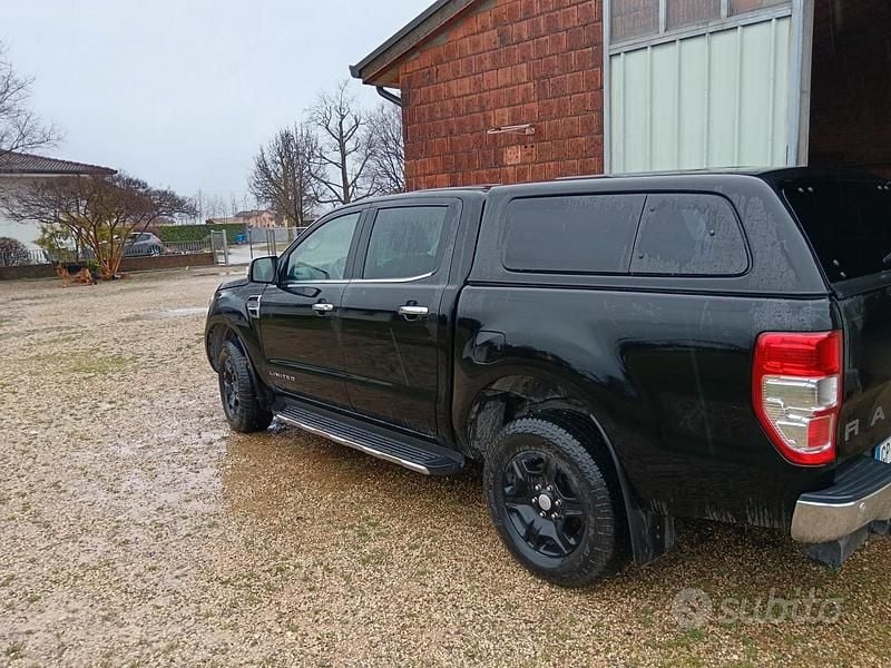 Usata Ford Ranger Limited 200 CV (147 kW) 2019 Nero Pick-up