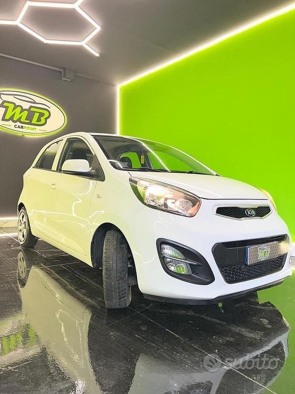 Occasion Kia Picanto 69 ch (50 kW) 2014 Blanc Citadine