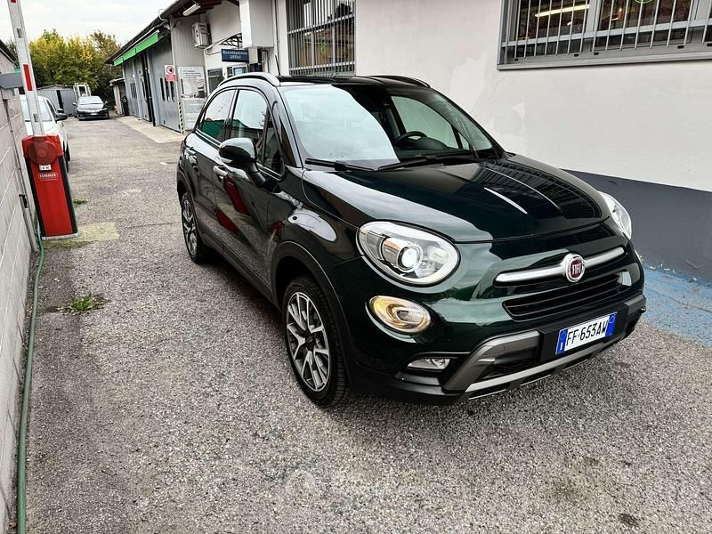 Usata Fiat 500 Cross Plus 170 CV (125 kW) 2016 Verde Station wagon