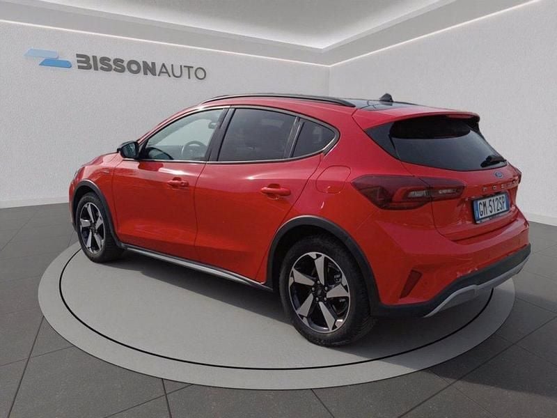 Usata Ford Focus Active 125 CV (91 kW) 2023 Race red SUV