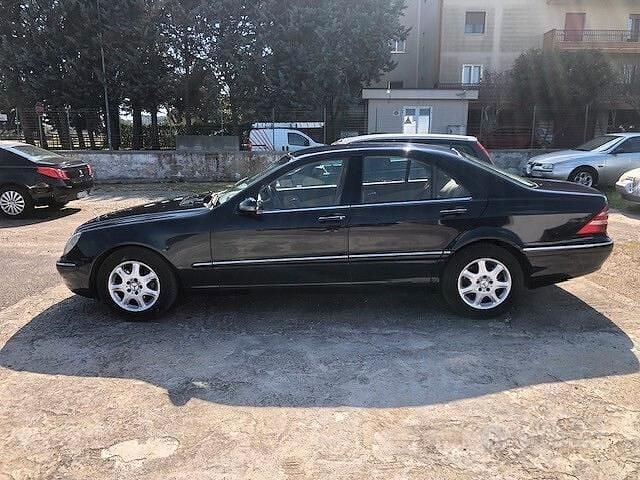Usata Mercedes S280 197 CV (144 kW) 2002 Blu Berlina