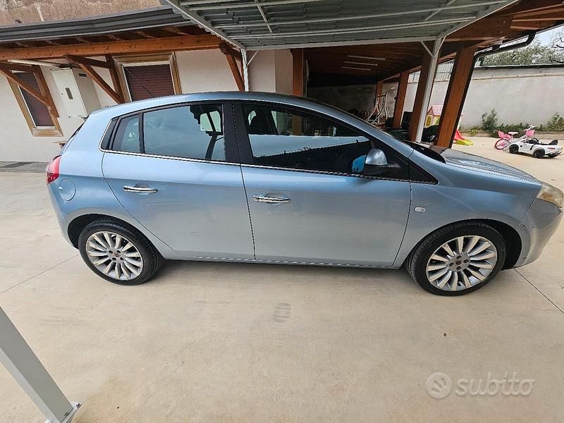 Usata Fiat Bravo 120 CV (88 kW) 2009 Utilitaria