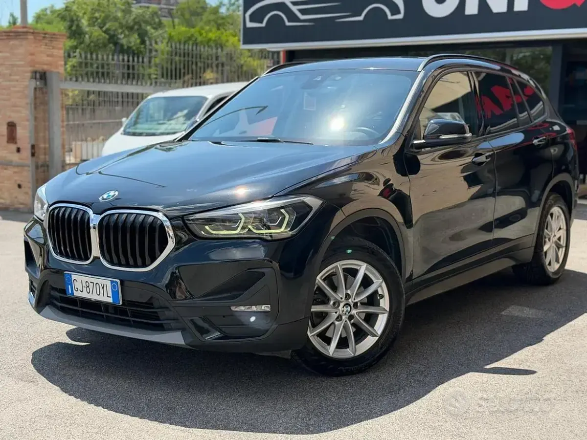 Usata BMW X1 Advantage 150 CV (110 kW) 2022 Nero SUV