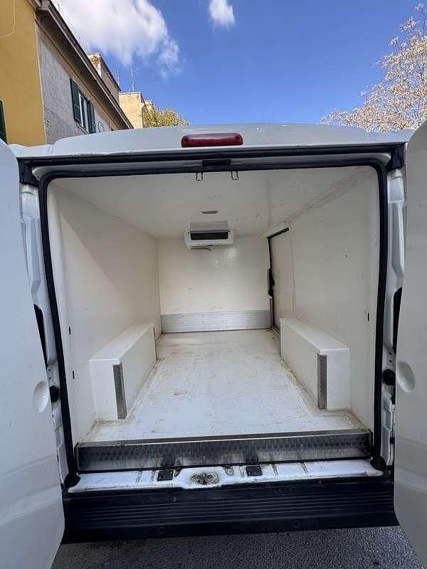 Usata Peugeot Boxer 120 CV (88 kW) 2021 Furgone