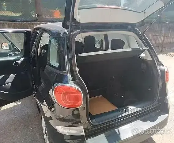 Usata Fiat 500L 120 CV (88 kW) 2017 Nero Monovolume