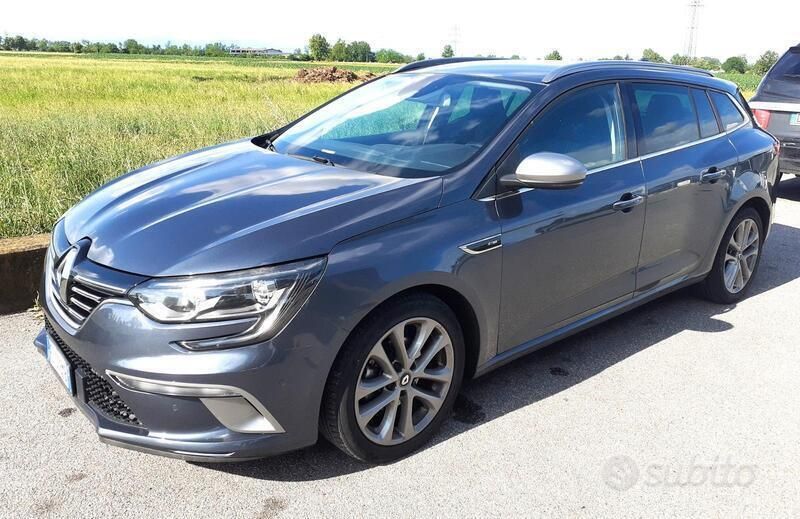 Blu/azzurro Usata 2017 Renault Mégane GT Line GT-Line Station wagon | 12.000 € (Buon prezzo) - Immagine 1/4