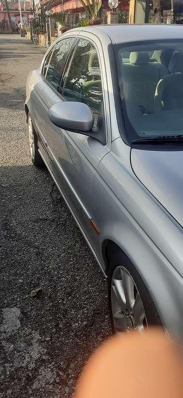 Usata Jaguar X-type 196 CV (144 kW) 2003 Argento Berlina