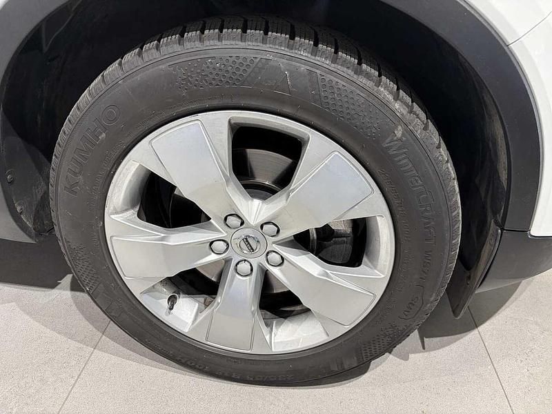 Usata Volvo XC40 Momentum 190 CV (139 kW) 2018 Bianco SUV