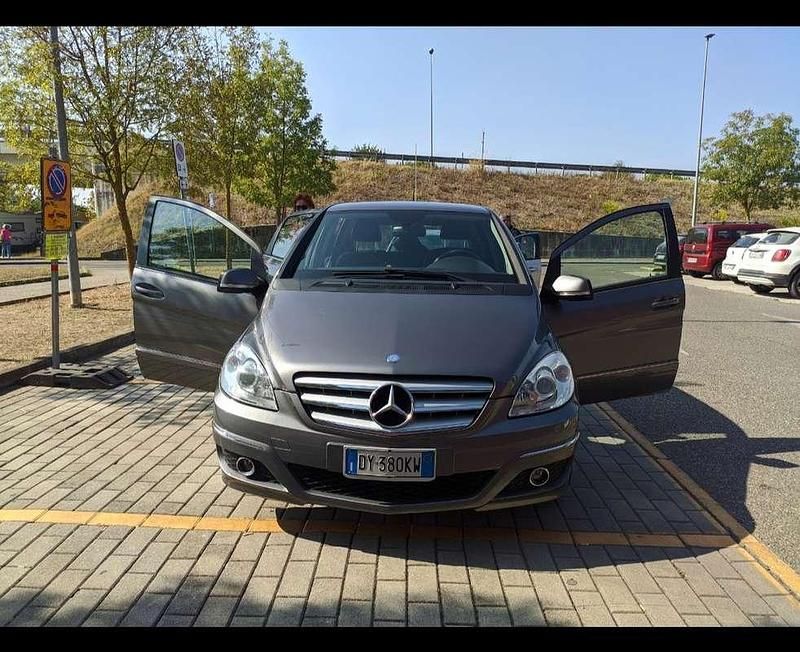 Brugt Mercedes B180 109 HK (80 kW) 2009 Grå MPV