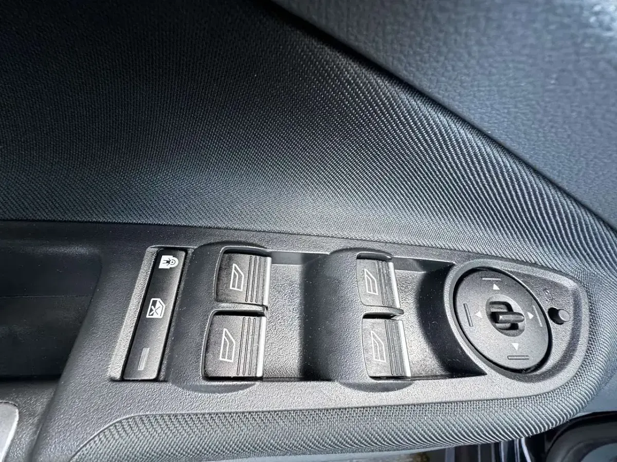 Usata Ford C-MAX S 101 CV (74 kW) 2015 Other Monovolume