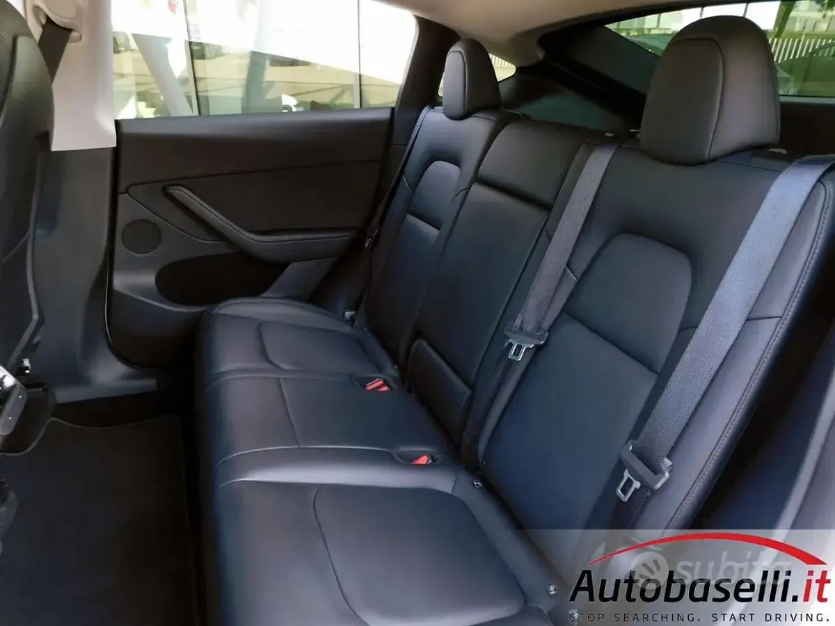Usata Tesla Model Y 152 kW (208 CV) 2021 Bianco SUV