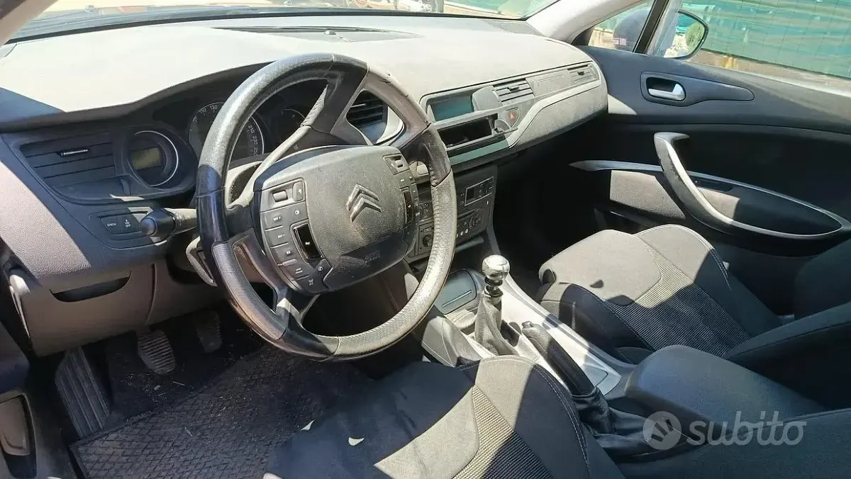 Usata Citroën C5 140 CV (102 kW) 2009 Bluazzurro Station wagon