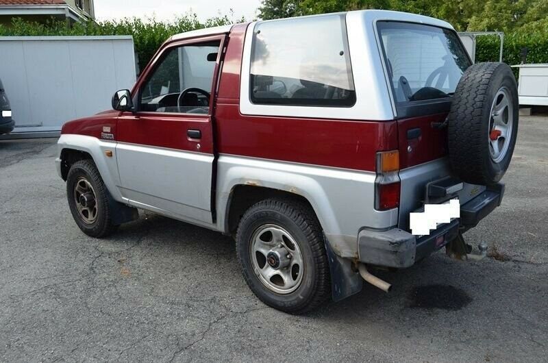 Daihatsu feroza rocky