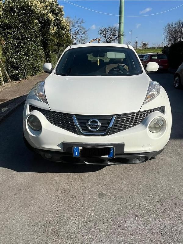 Usata Nissan Juke Acenta 110 CV (80 kW) 2011 Bianco SUV