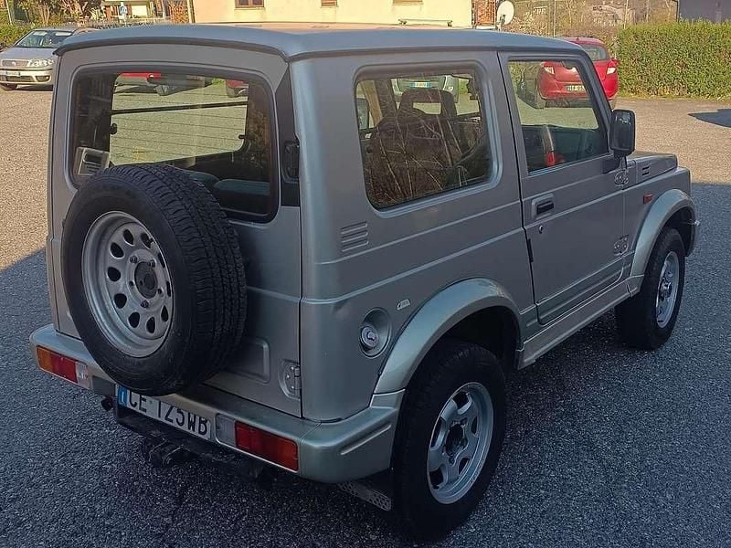 Usata Suzuki Samurai 64 CV (47 kW) 2002 Argento SUV