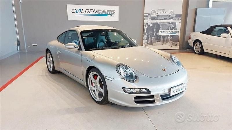 Usata Porsche 911 Carrera S 355 CV (261 kW) 2005 Grigio Coupé