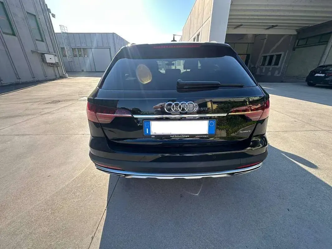 Usata Audi A4 Allroad Business 204 CV (150 kW) 2023 Nero Station wagon