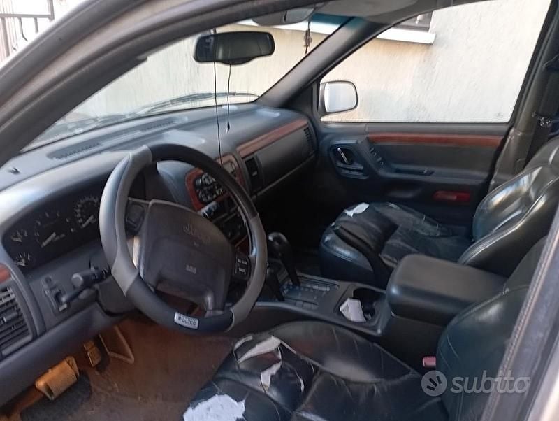 Usata Jeep Grand Cherokee Limited 140 CV (102 kW) 1999 Beige SUV