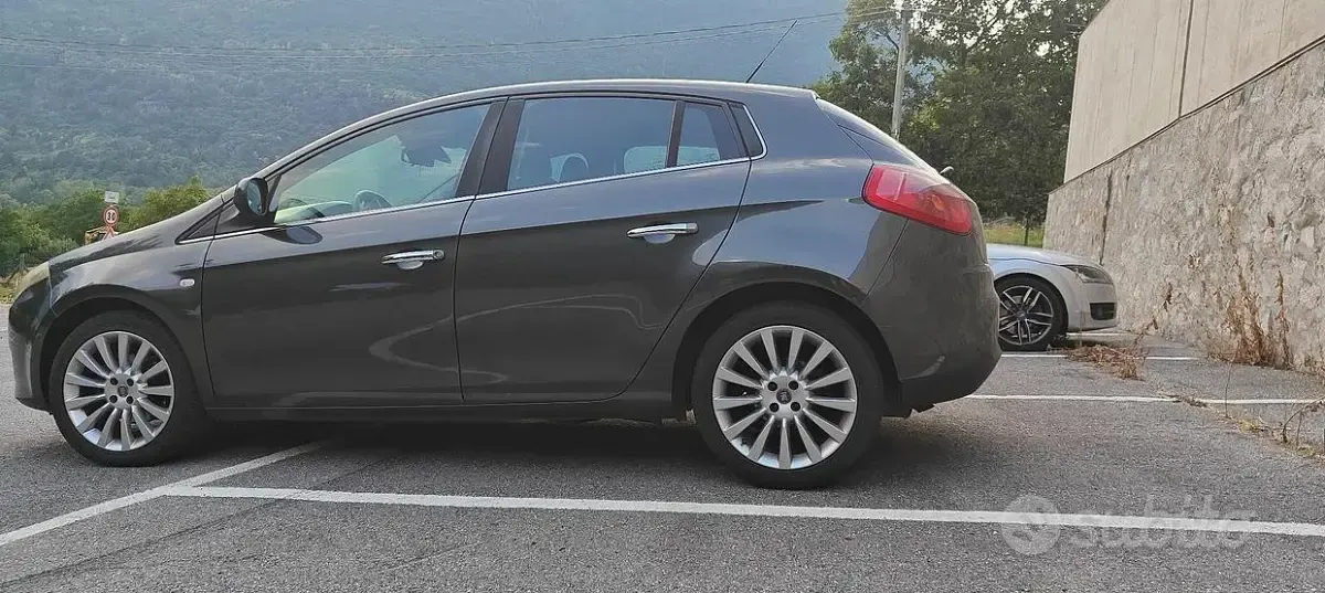 Usata Fiat Bravo Dynamic 120 CV (88 kW) 2012 Utilitaria