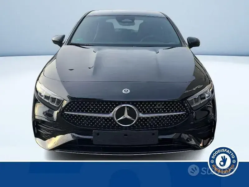 Nuova Mercedes A250 2026 Nero Berlina