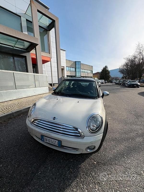 Usata Mini Cooper 120 CV (88 kW) 2009 Utilitaria