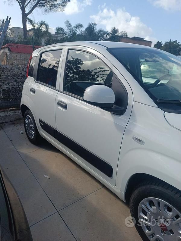 Usata Fiat Panda Easy 69 CV (50 kW) 2019 Berlina