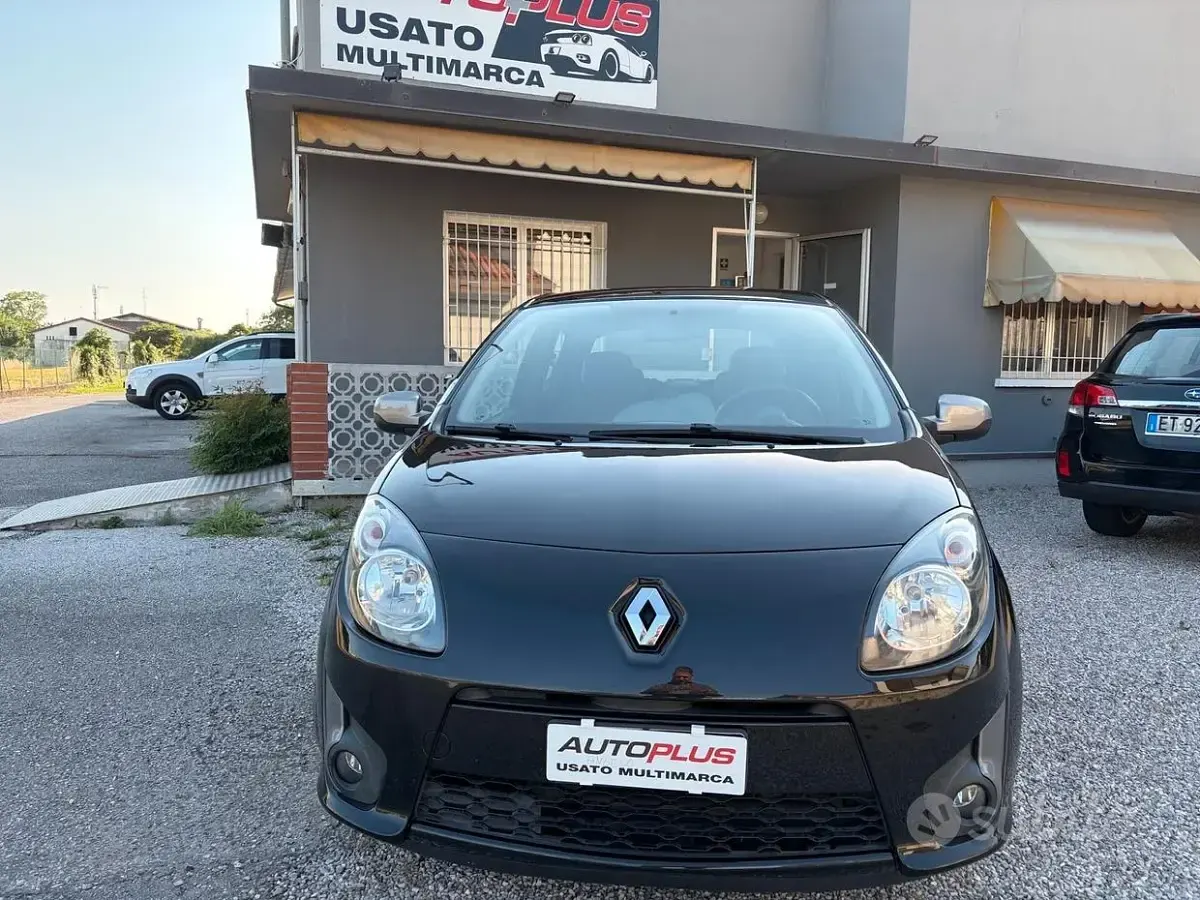 Usata Renault Twingo 75 CV (55 kW) 2012 Nero Utilitaria