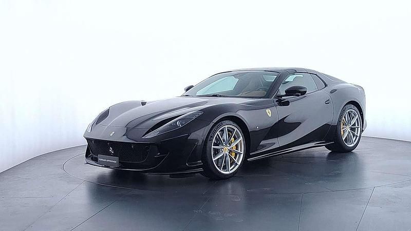 Usata Ferrari 812 795 CV (584 kW) 2022 Nero Cabrio