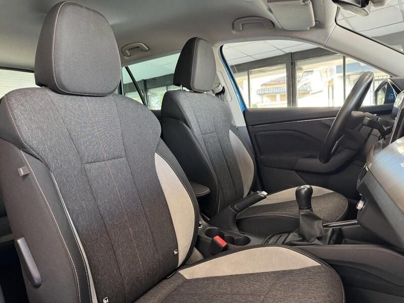 Usata Skoda Kamiq Clever 110 CV (80 kW) 2022 Blu SUV