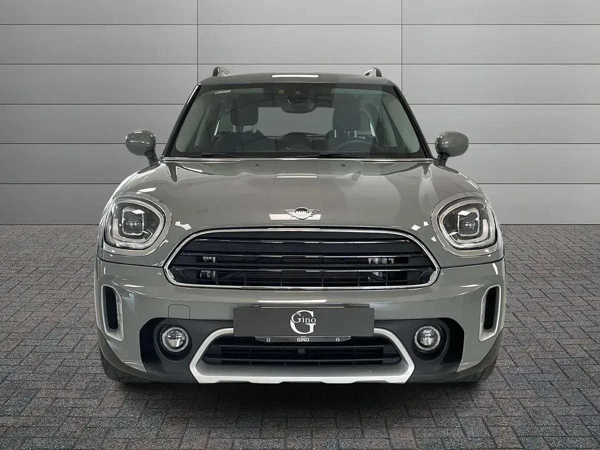 Usata Mini One Countryman 102 CV (75 kW) 2022 Grigio SUV