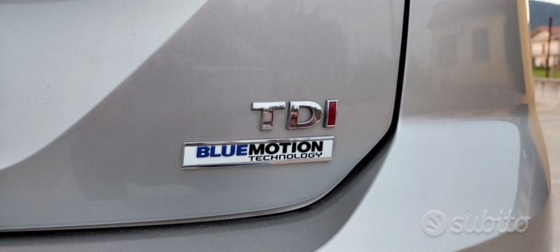 Usata VW Golf Sportsvan 115 CV (84 kW) 2016 Grigio Monovolume