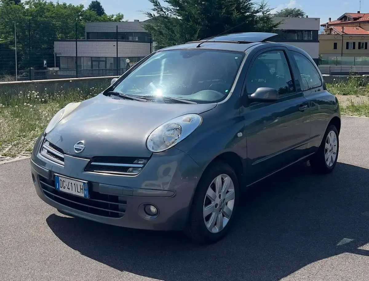 Usata Nissan Micra Acenta 80 CV (58 kW) 2007 Blu/azzurro Berlina